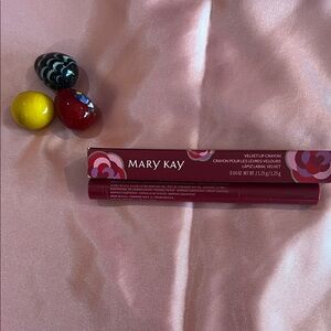 Mary Kay Velvet Lip Crayon  PINK ROSE